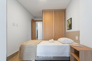 Basic Apartment | 2 bedrooms, WiFi (free) - Apts in a Building With Pool and Gym - GRL (Anapolis)