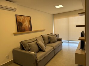 Basic Apartment | Living area - Apts in a Building With Pool and Gym - GRL (Anapolis)