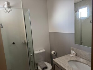 Basic Apartment - Apts in a Building With Pool and Gym - GRL (Anapolis)