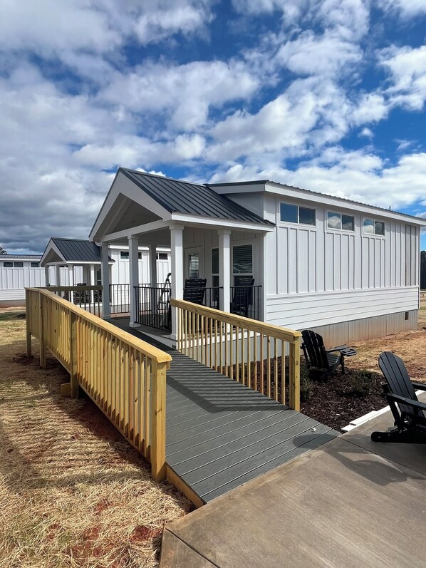 Cabin Tiêu chuẩn, quang cảnh sân vườn | Bộ đồ giường cao cấp, két bảo mật tại phòng 