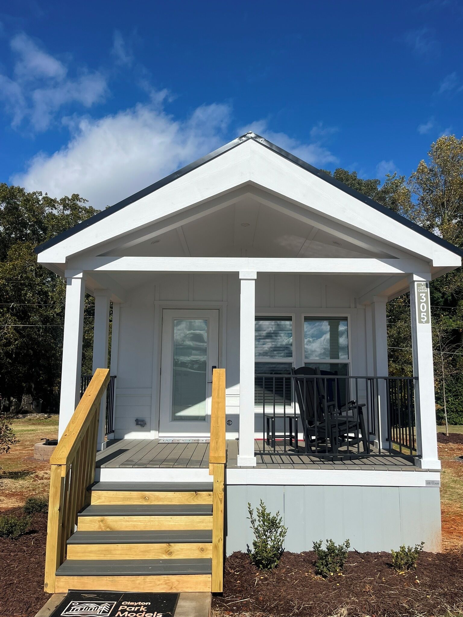 Standard Cabin, Courtyard View | Premium bedding, in-room safe, laptop workspace, free WiFi