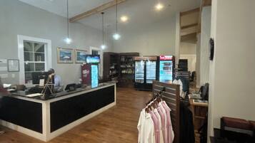 Concierge desk