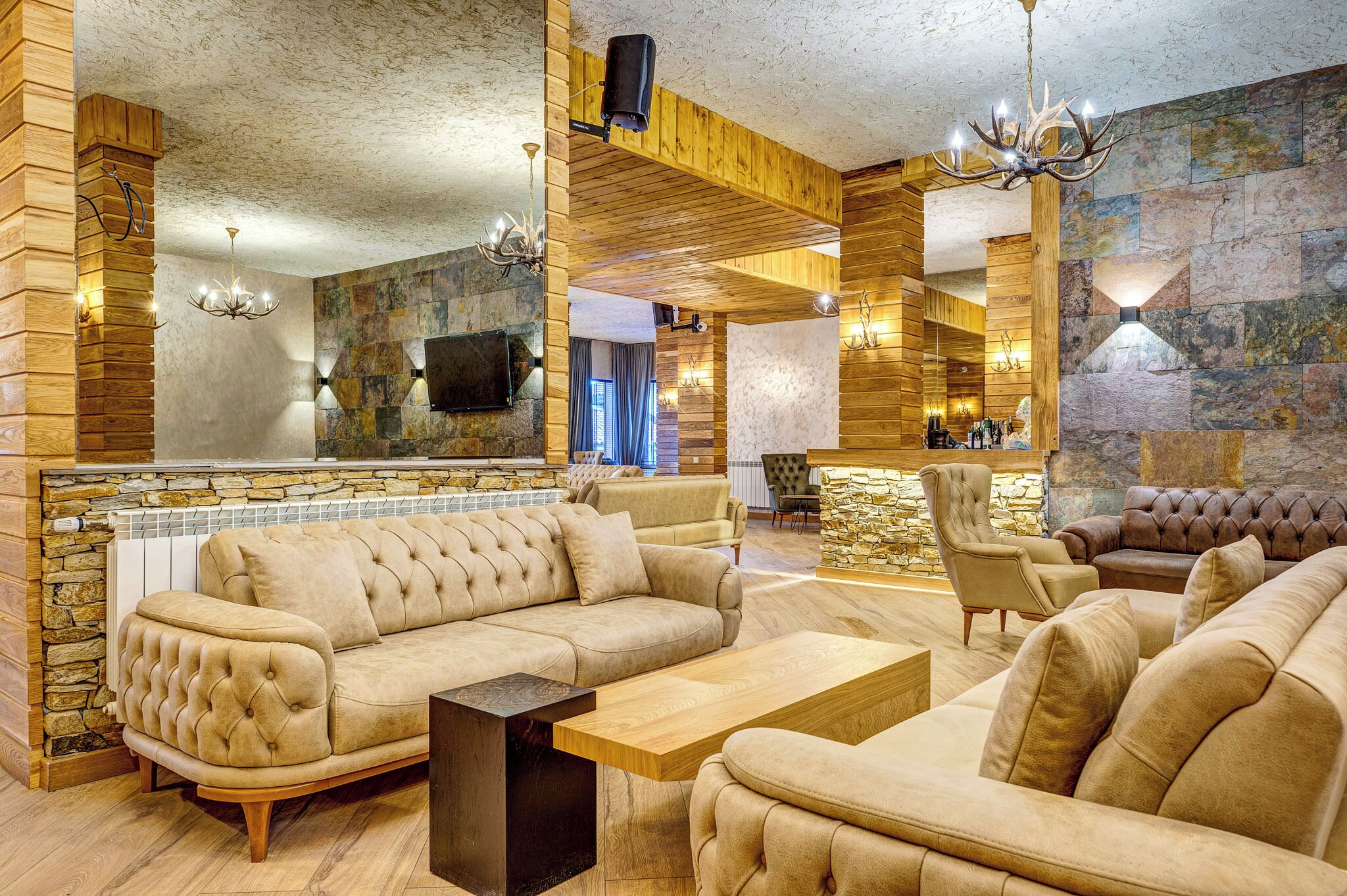 บริเวณนั่งเล่นที่ล็อบบี้