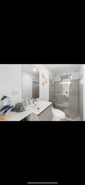 Towels, toilet paper