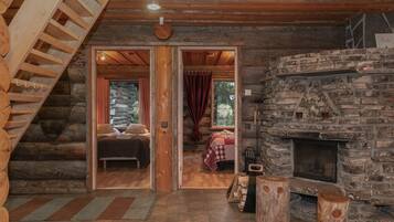 5 habitaciones, tabla de planchar con plancha, wifi y ropa de cama