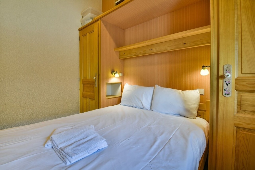 La Loria 10 - Drei Schlafzimmer Wohnung, Schläft 7 - Le Chinaillon ...