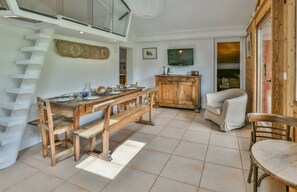 Dining - Maroly - Two Bedroom Apartment, Sleeps 8 (Le Grand Bornand)