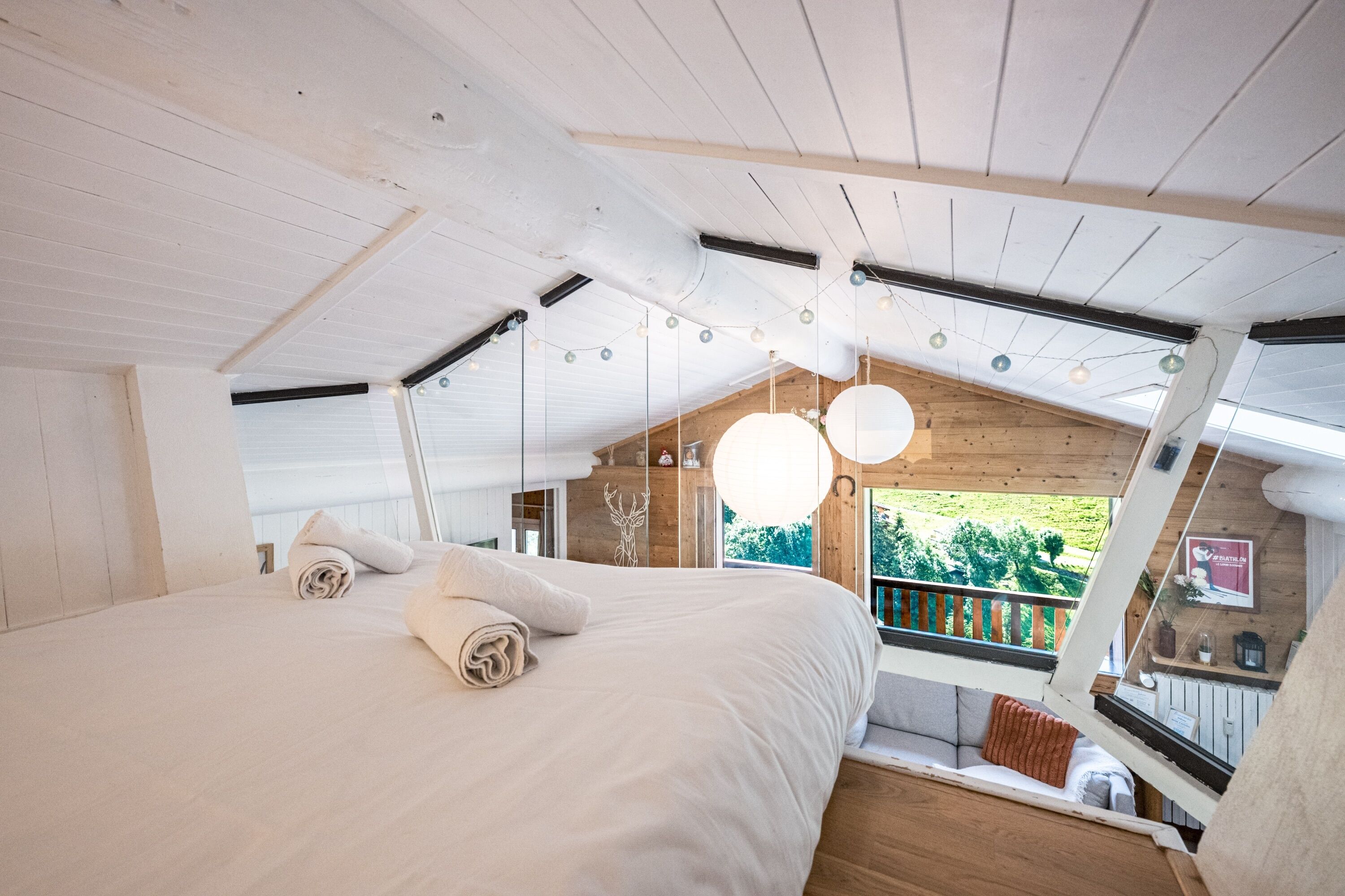 2 chambres, fer et planche à repasser, accès au Wi-Fi (inclus)