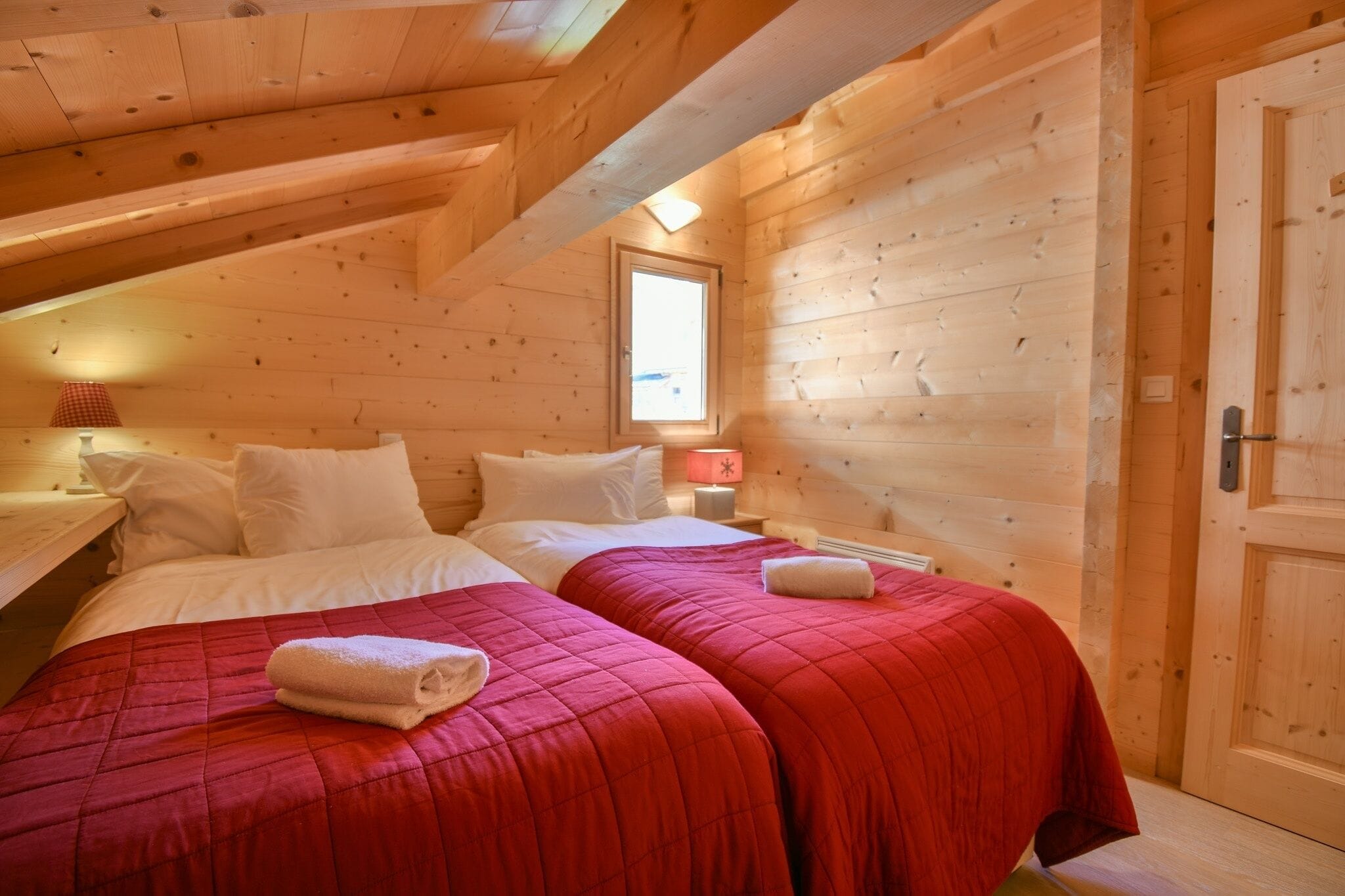 Chalet - Arosa - Quatre Chambres Chalet, Couchages 8 - Le Chinaillon