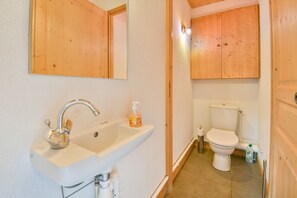 Hair dryer, towels - Refuge Le Bardeau B3 (Le Grand Bornand)