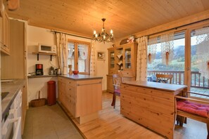 Frigorifero, microonde, forno, lavastoviglie