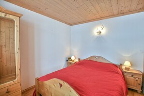 2 camere, ferro/asse da stiro, Wi-Fi gratuito, lenzuola