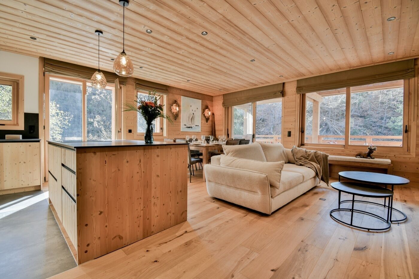 المنشأة من الداخل