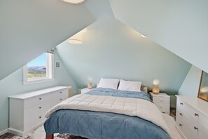 5 chambres, fer et planche à repasser, Wi-Fi, draps fournis