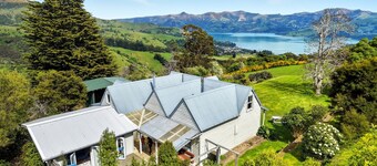 Toad Hall - Akaroa Holiday Home