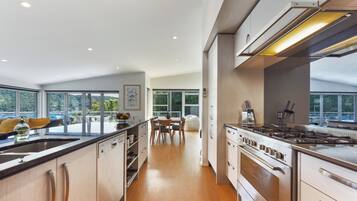 Fridge, microwave, dishwasher, toaster