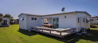 Caddy's Shack - Whangamata Holiday Home