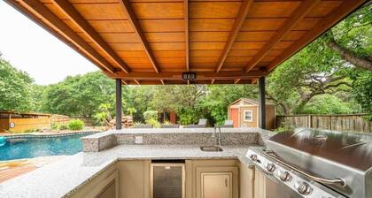 Pool, Games & BBQ Luxury Texas Home 4 bedroom