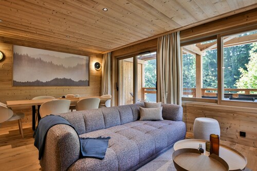 Chalet Chinaille A1 - Four Bedroom Chalet, Sleeps 8