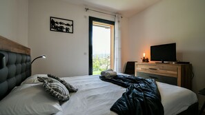 2 soverom og sengetøy