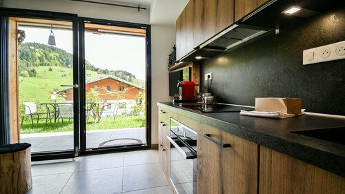 Diamant Noir 001 - Two Bedroom Apartment, Sleeps 4