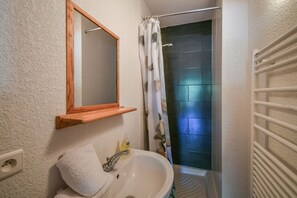 Haartrockner, Handtücher