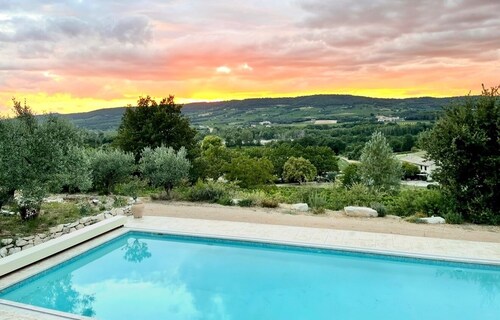 Le Baiser du Soleil - Piscine Privée