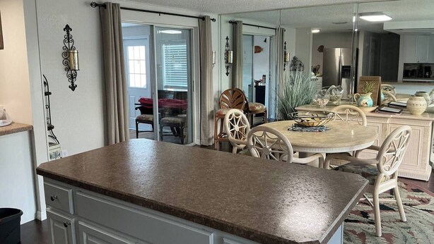 Dining - Family 2BR Oasis w/Private Pool & HDTV, PAWsitive (Port Richey)