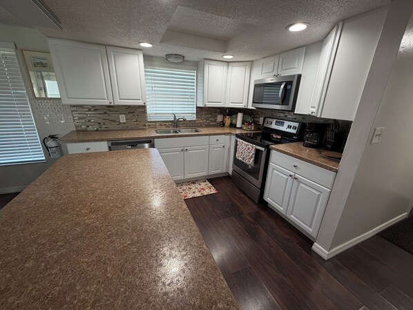 Microwave, oven, stovetop, dishwasher