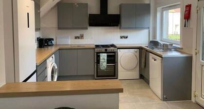 Cosy 3 Bedroom Home In Fife