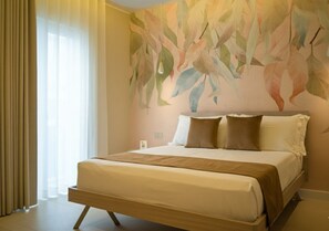 5 bedrooms, WiFi, bed sheets