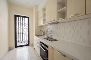 Microwave, oven, stovetop