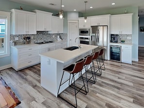 House (3 Bedrooms) | Property amenity