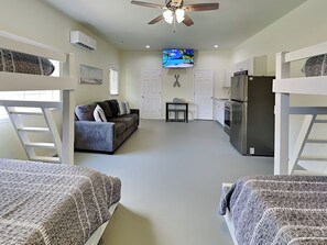 House (5 Bedrooms) | Property amenity - Pierfection Point (Ingleside)