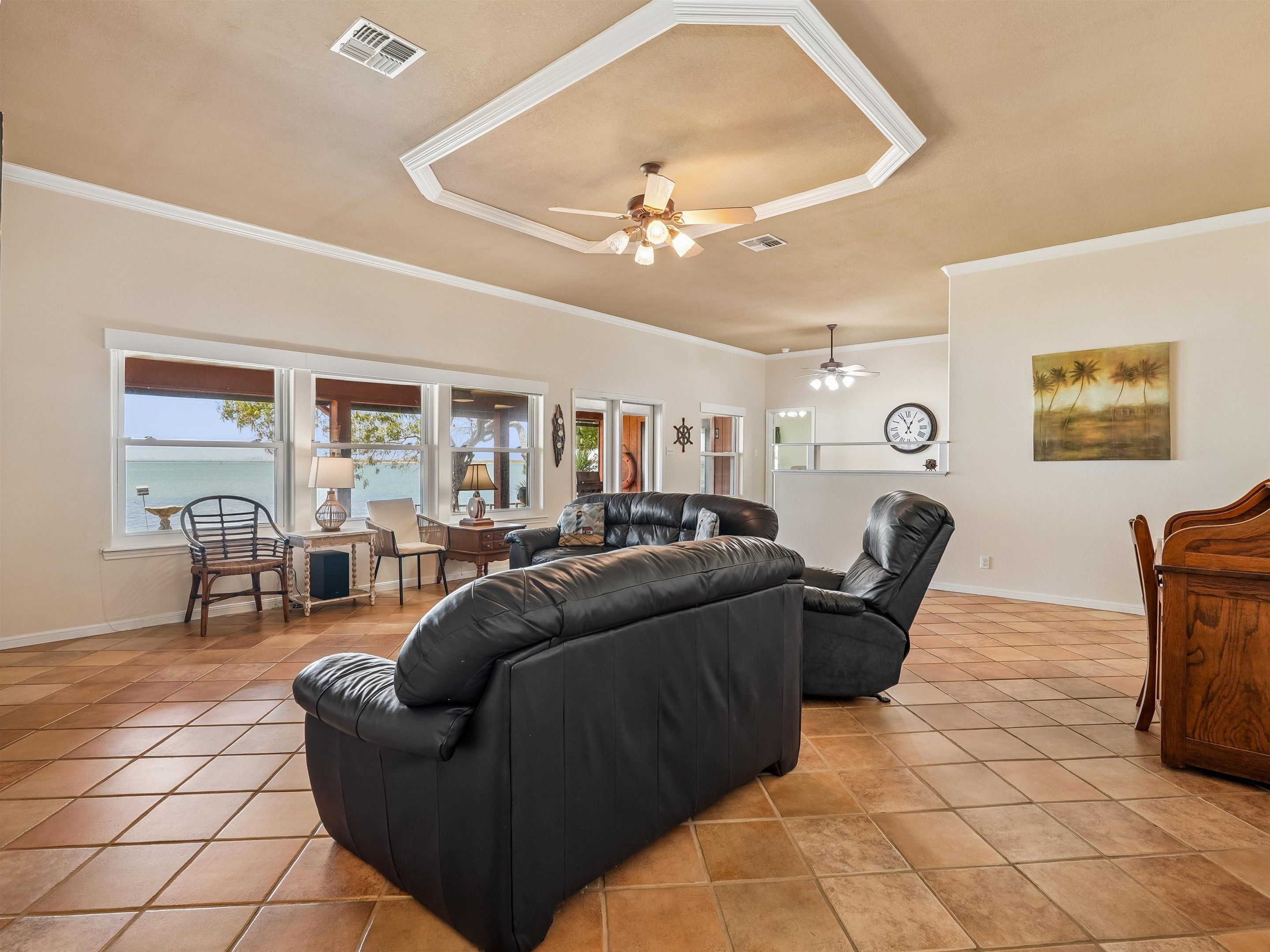 Casa (5 Bedrooms) | Servicios del alojamiento