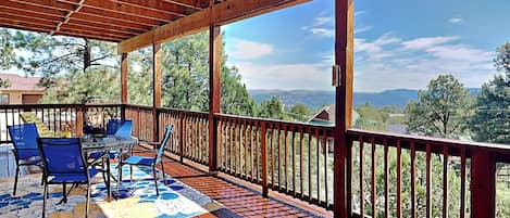 Casa (3 Bedrooms) | Servicio de la propiedad