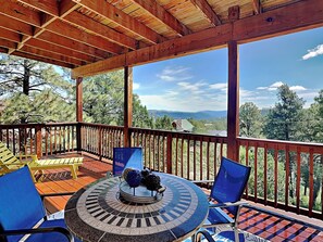 Casa (3 Bedrooms) | Servicio de la propiedad