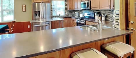 House (4 Bedrooms) | Property amenity