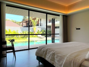 Family Villa, Kitchen, Pool View | Desk, laptop workspace, free WiFi, bed sheets