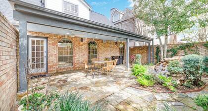 Peaceful Tanglewood/Woodway Home -- Spacious, Cozy & Close to Everything