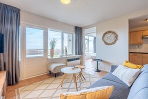 Apartment | Living room - 2 Person sea View Apartment (De Koog)