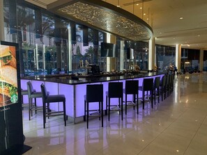 بار (في المنشاة)