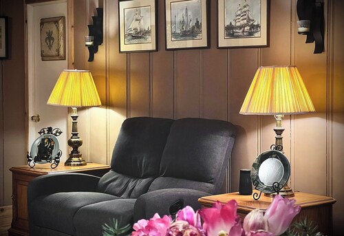 La Aurriación Paradisíaca: a cosy cottage with beautiful view, river and forest!