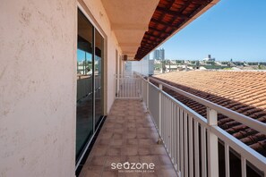 เบสิกอพาร์ทเมนท์ | บริเวณที่พัก