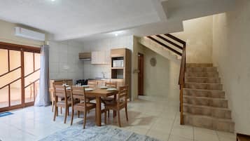 Villa básica | Restauración