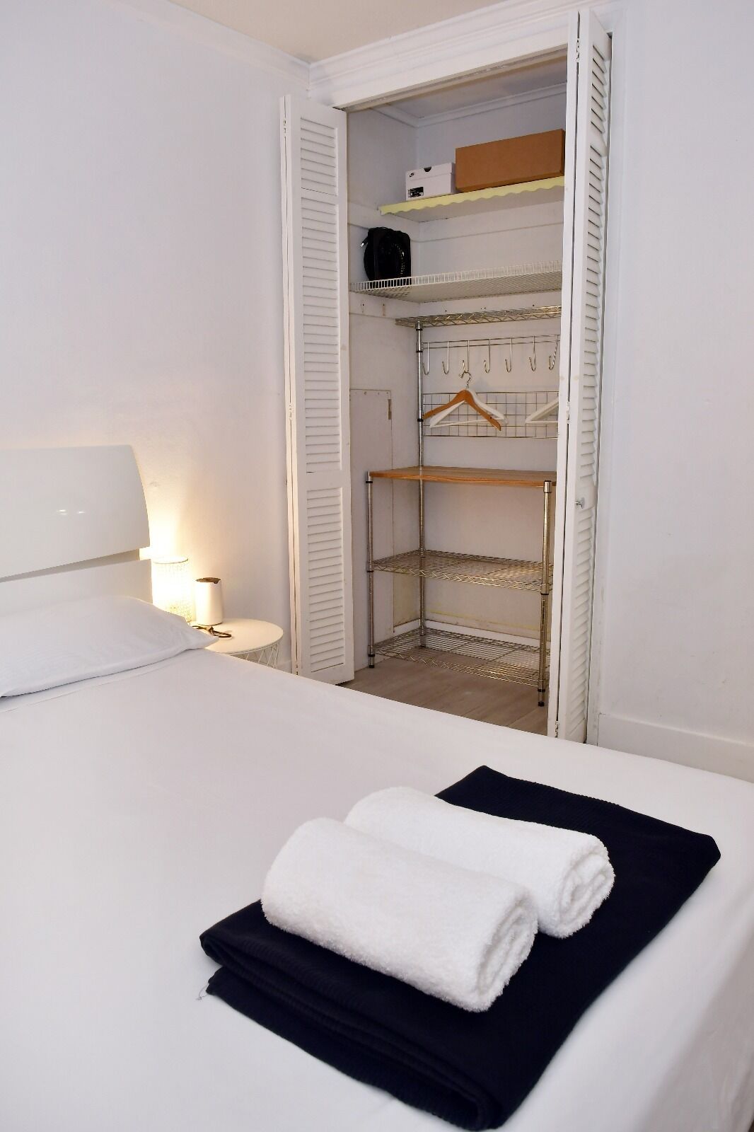 2 室のベッドルーム、WiFi、ベッドシーツ