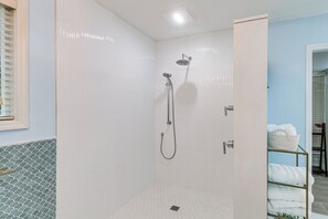 Hair dryer, towels
