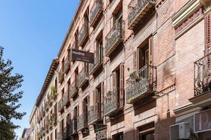 Miscellaneous - H-A San Mateo Suites (Madrid)