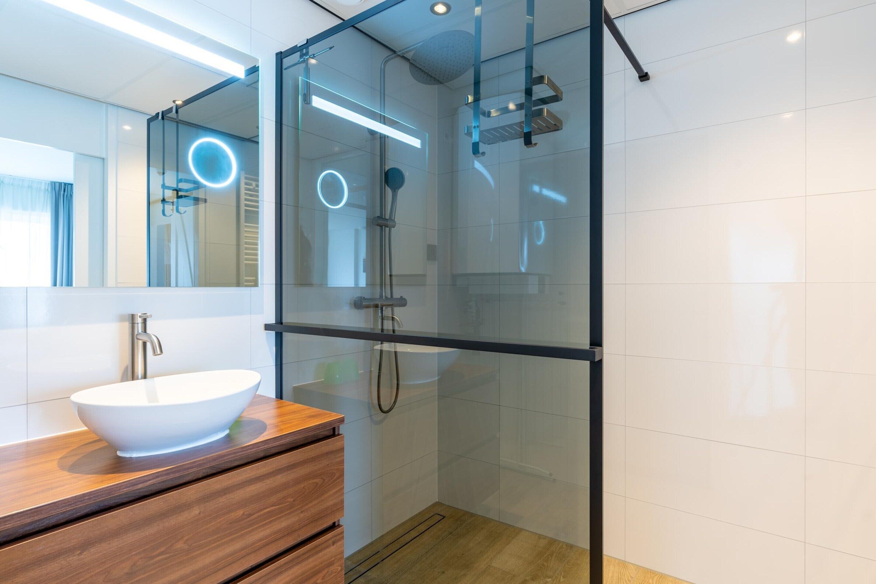 Apartment | Badezimmer