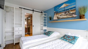 Unclassified image, 4 of 14, button - 2 Person Island View Apartment (De Koog)